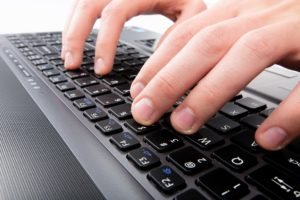E-Mail.